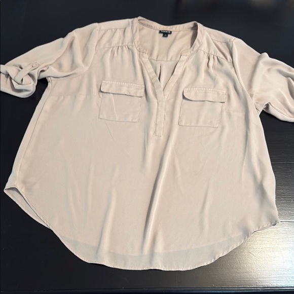 Torrid Tan 3/4 Sleeve Relaxed Blouse - Picture 1 of 7